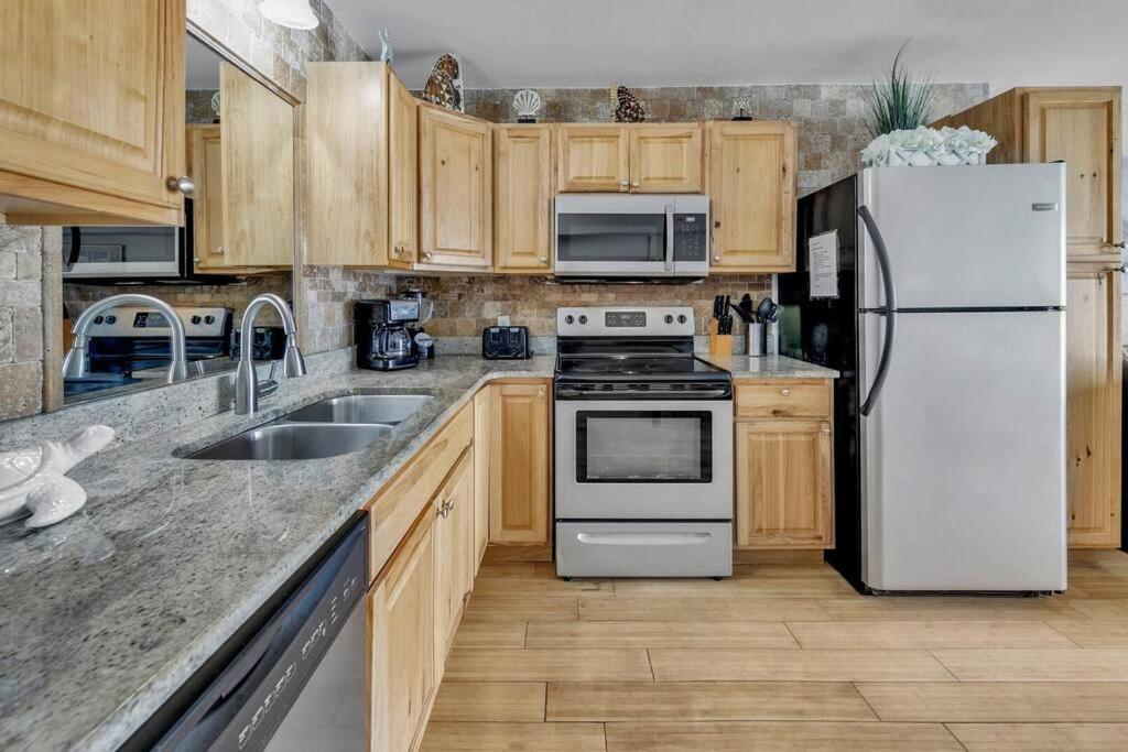 Oceanfront Condo #629 At Summit Beach Resort Panama City Beach Esterno foto